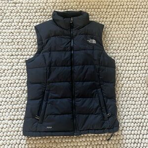The North Face 700 vest